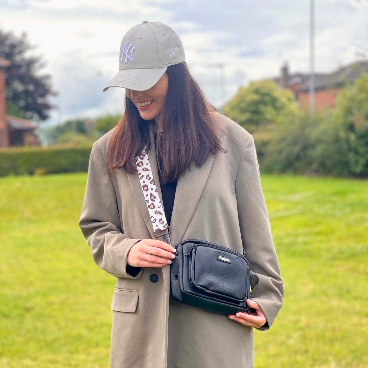 crossbody dog walking bag - black vegan leather - Pupclub Couture