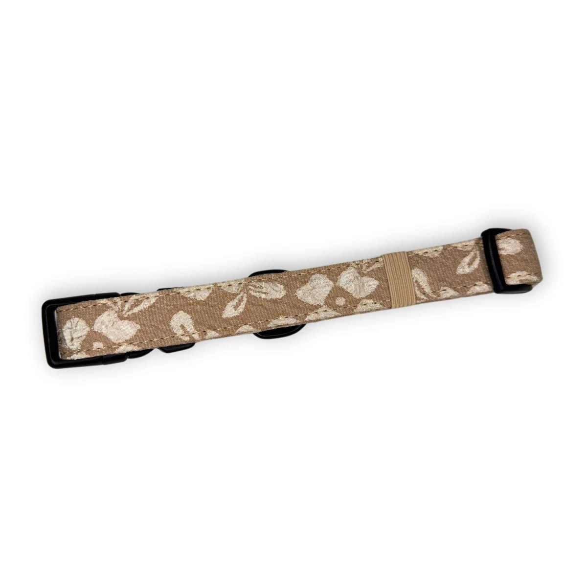dog collar toffee latte petals front - pupclub couture