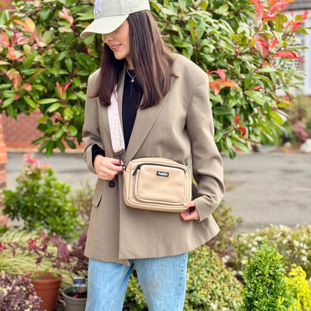 crossbody dog walking bag - Tan vegan leather - Pupclub Couture
