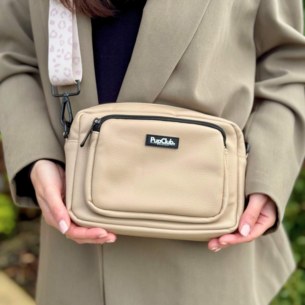 crossbody dog walking bag - Tan vegan leather - Pupclub Couture