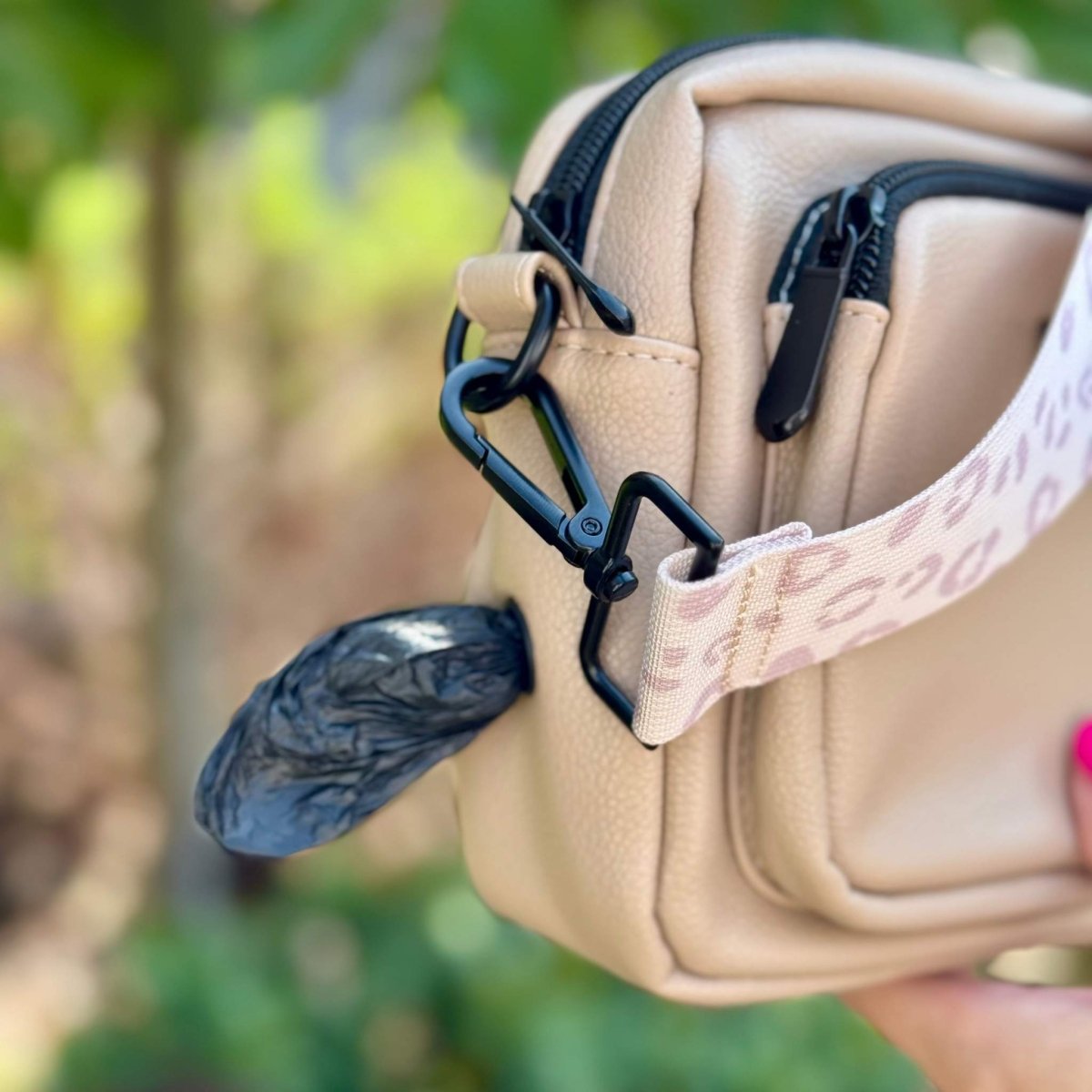 crossbody dog walking bag - Tan vegan leather - Pupclub Couture