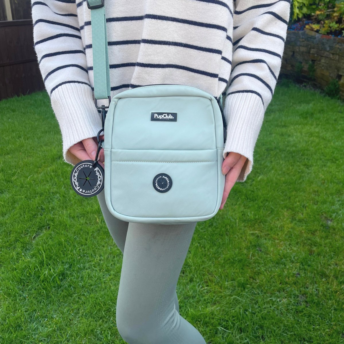 PupClub Couture dog walking bag - green closeup